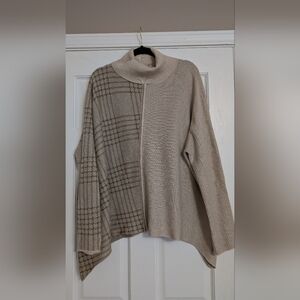 Mystree Two-Tone Beige Turtleneck Sweater